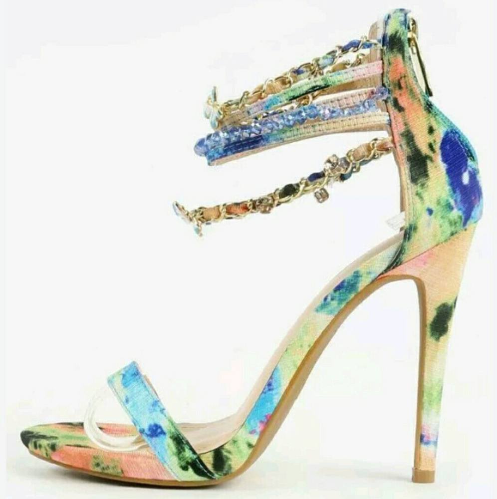 Anne Michelle - Newbee - floral - size 9 - NEW